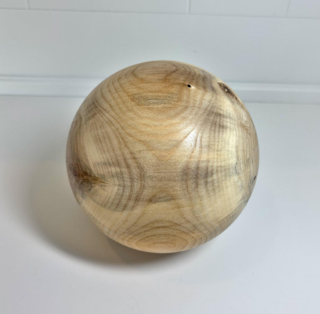 Balsam Poplar Wood Sphere, 5.1 Inch, photo 3 of 4